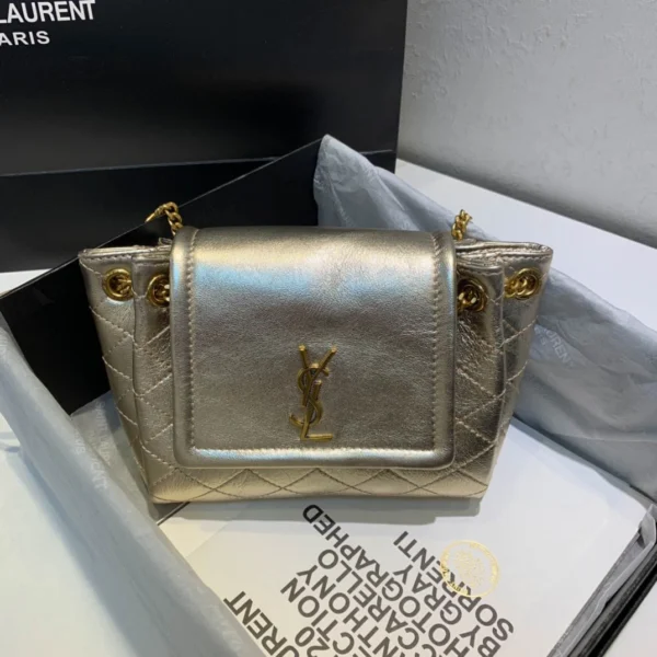 LOULOU PUFFER Lambskin Bag Size:23x15.5x5.8cm Model:620333